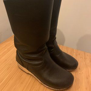 Black Clog boots
